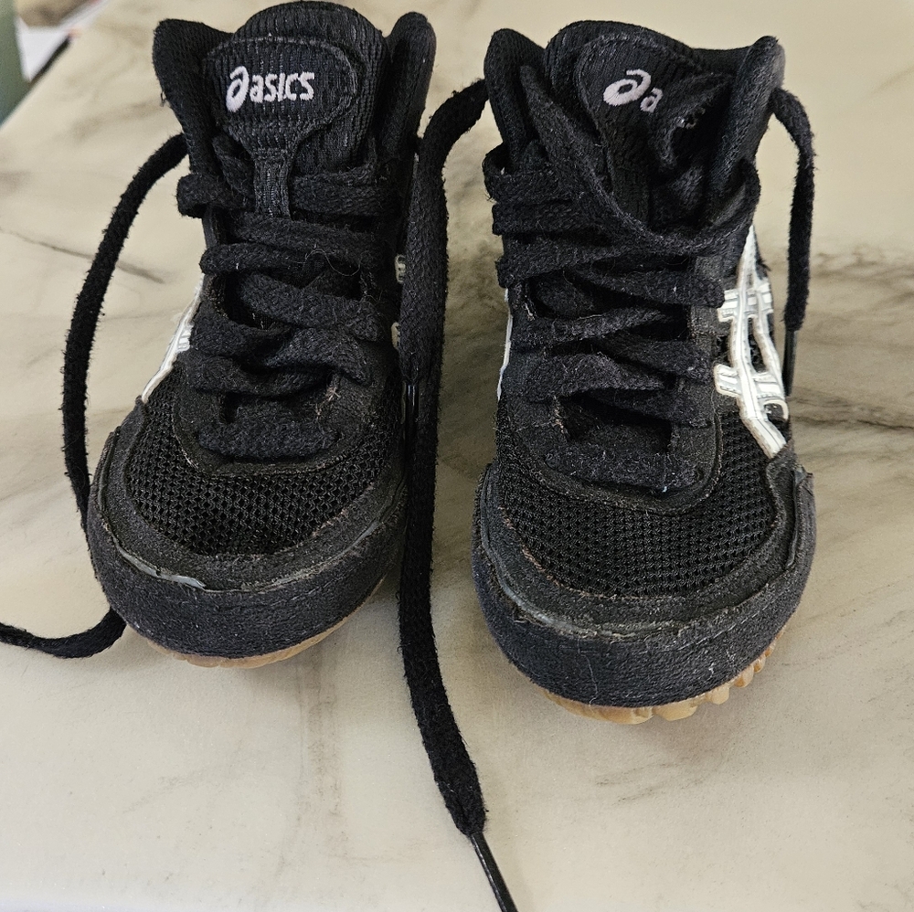 ASICS Kids Wrestling Shoes